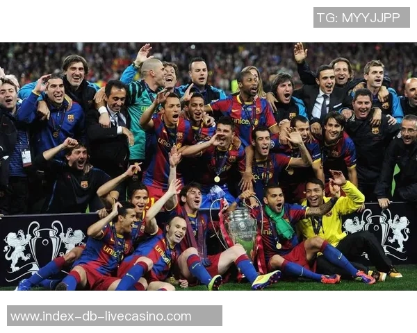 拜仁慕尼黑狂胜巴萨七球零封震撼欧冠赛场历史瞬间